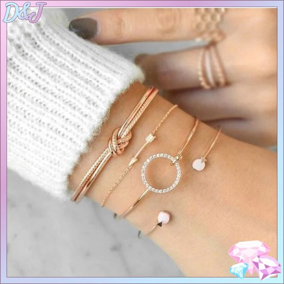 Diamonds & Jules Jewelry - 💎✨ LAST ONE 😱 Chic Bracelet Set